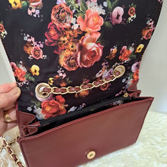 Aldo Burgundy Crossbody Bag - Picture 6 of 12